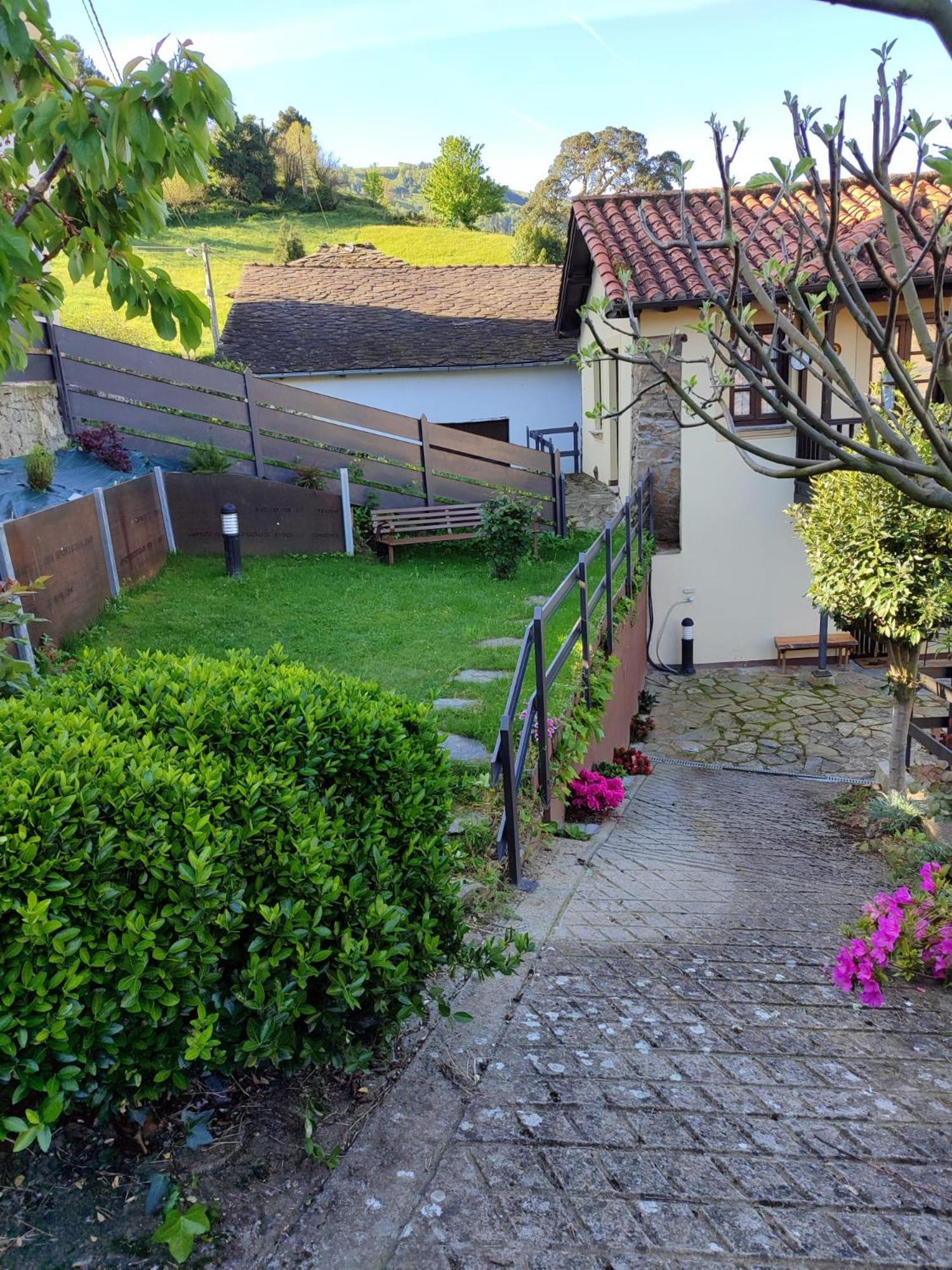 La casina de santulaya Villa Cangas De Narcea Exterior foto