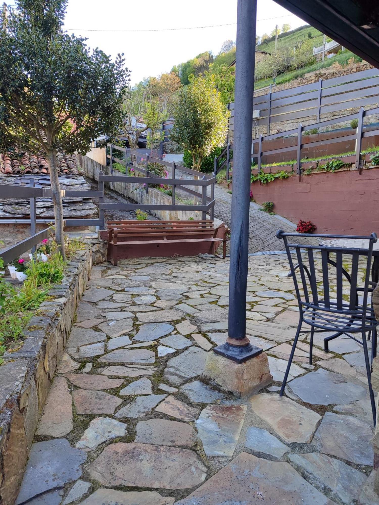 La casina de santulaya Villa Cangas De Narcea Exterior foto
